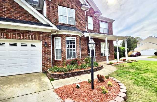 130 Sawhorse Drive Gallery 1