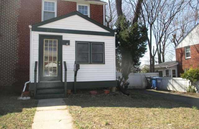 2727 FORT DRIVE - 2727 Fort Drive, Huntington, VA 22303