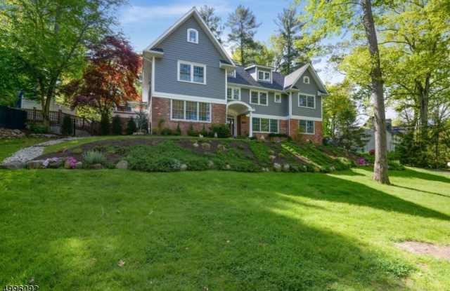 31 WELSH RD - 31 Welsh Road, Essex Fells, NJ 07021