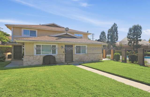 Updated 2-Bedroom Townhome in Rowland Heights with Community Pool Gallery 3