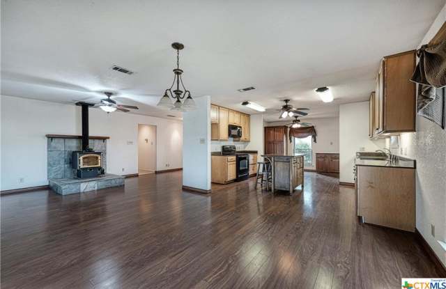 1803 Rowe Loop Gallery 4