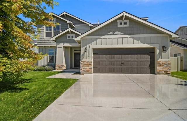 1696 West Wood Chip Street photos photos