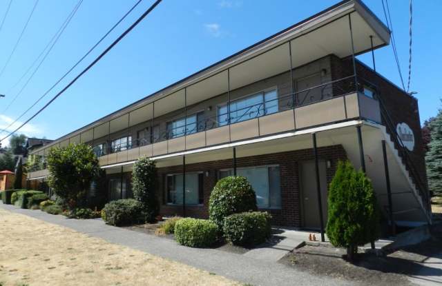 4857 Fauntleroy Ave SW Gallery 2