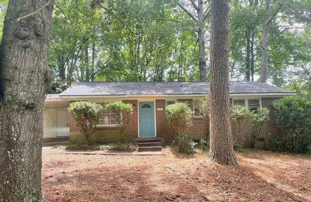 Knottingham Home Available photos photos