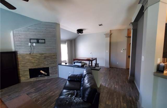 6710 Pembrock Gallery 3