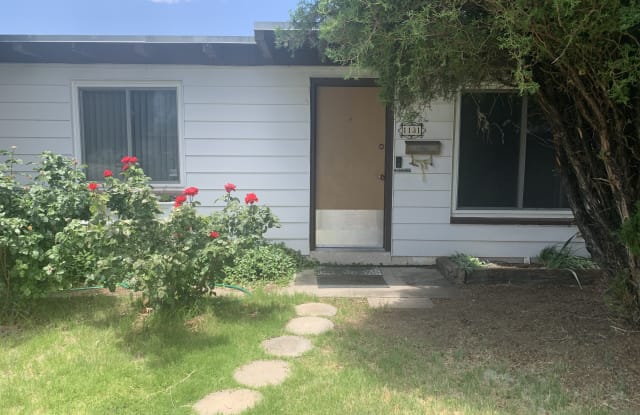 1131 Mckee Ct NE - 1131 Mckee Drive Northeast, Albuquerque, NM 87112