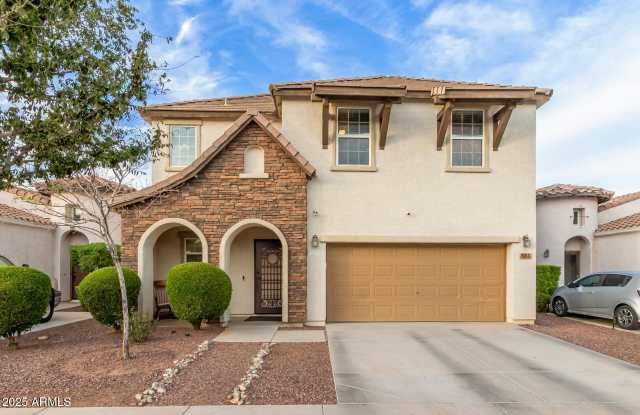 836 E CONSTANCE Way photos photos