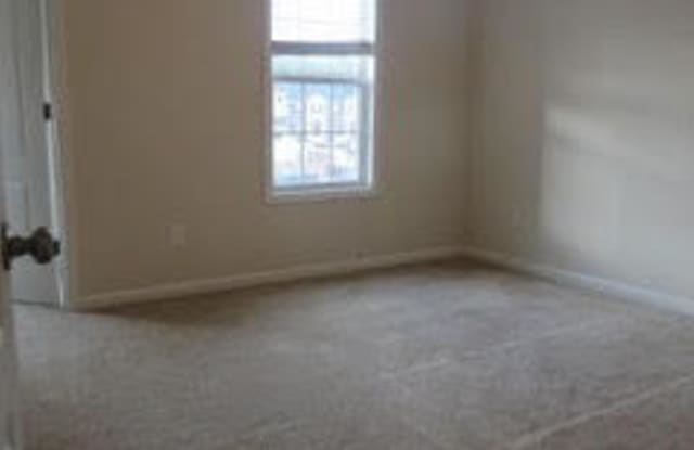 175 Glen Cannon Drive Gallery 2
