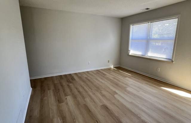 1102 North Aztec Court Gallery 2