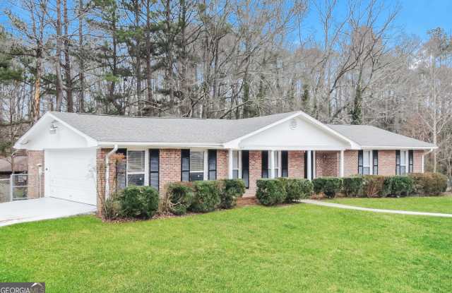 6643 S Dillon - 6643 South Dillon Road, Mableton, GA 30168