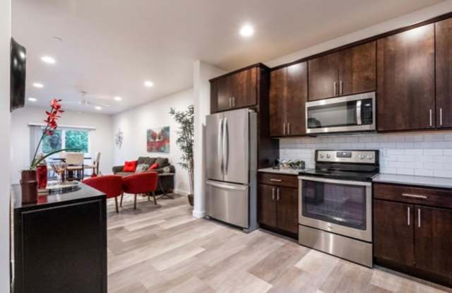 Spacious 3-Story at a Modern Community Featuring 3 Bedrooms 3.5 Bathrooms photos photos