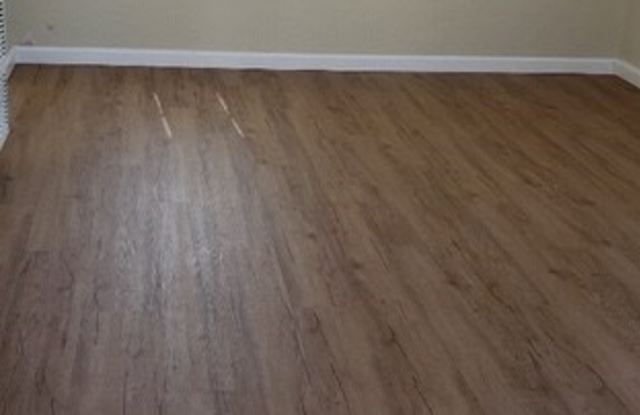 1066 S Gage Avenue Gallery 2
