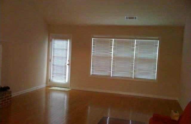 3555 Stoneleigh Run Drive Gallery 2