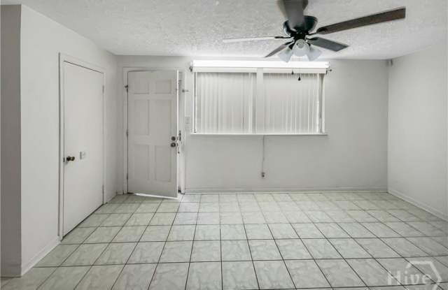 101 Seminole Street Gallery 3