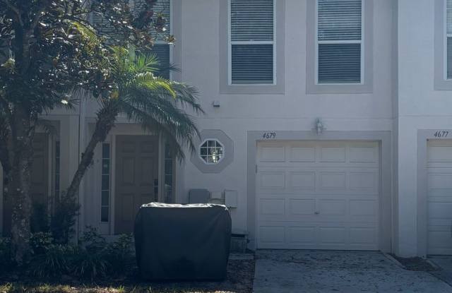 Updated 3BD/2.5BTH Townhome with Exspansive Deck Attached Garage! - 4679 Ashburn Square Drive, East Lake-Orient Park, FL 33610 Updated 3BD/2.5BTH Townhome with Exspansive Deck Attached Garage! - 4679 Ashburn Square Drive, East Lake-Orient Park, FL 33610