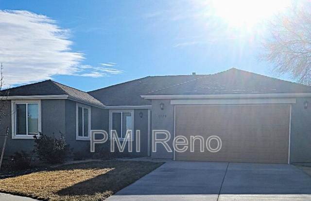 1520 Golf Ct photos photos
