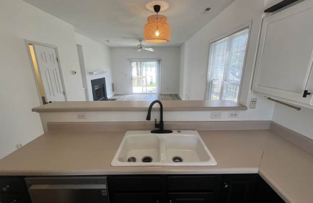 5375 Cog Hill Court Gallery 4
