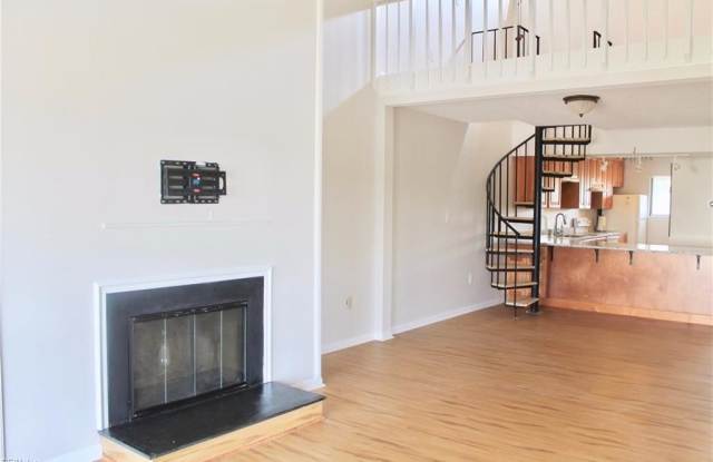 3200 Lynnhaven Drive - 3200 Lynnhaven Drive, Virginia Beach, VA 23451