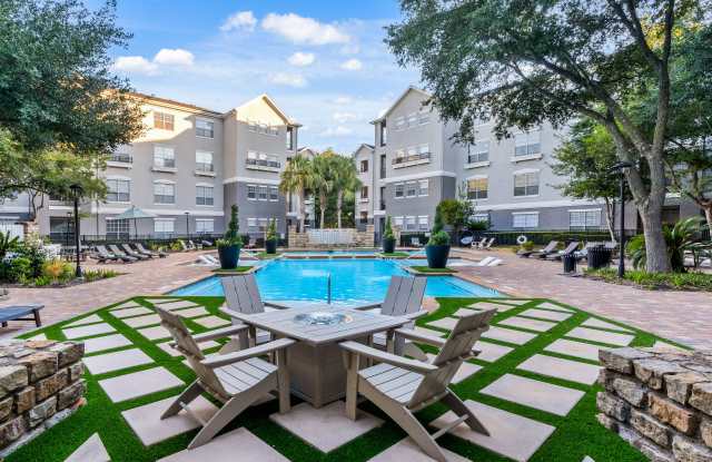 Villas at Hermann Park Gallery 3