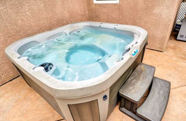 17946 Valley Vista Blvd - 17946 Valley Vista Boulevard, Los Angeles, CA 91316