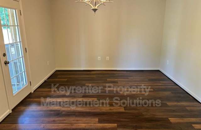 213 Willowshire Ct Gallery 4