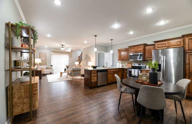 Prairie Pines Townhomes Gallery 2
