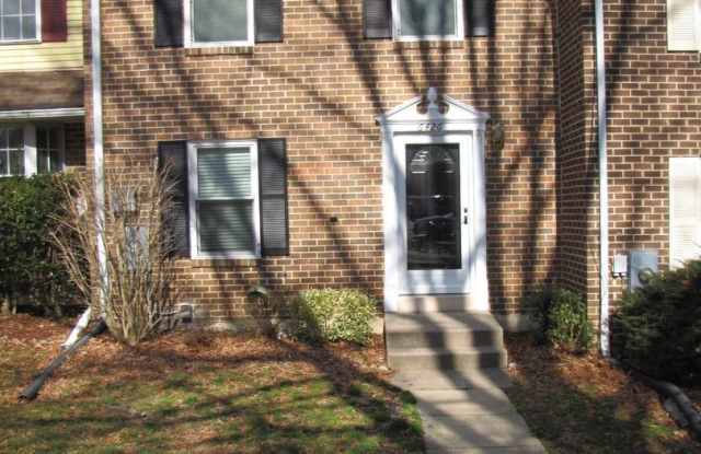 6426 Blarney Stone Ct - 6426 Blarney Stone Court, Burke, VA 22152