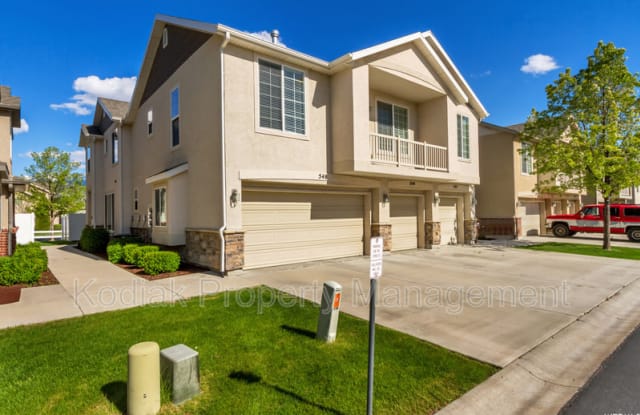 548 Walton Dr photos photos