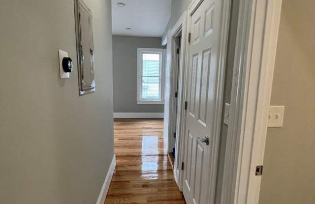 Nice 2 bed with laundry in unit photos photos