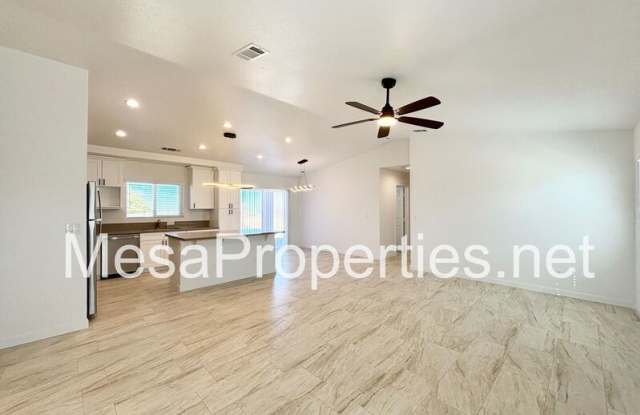 13775 Schlitz Rd Gallery 4
