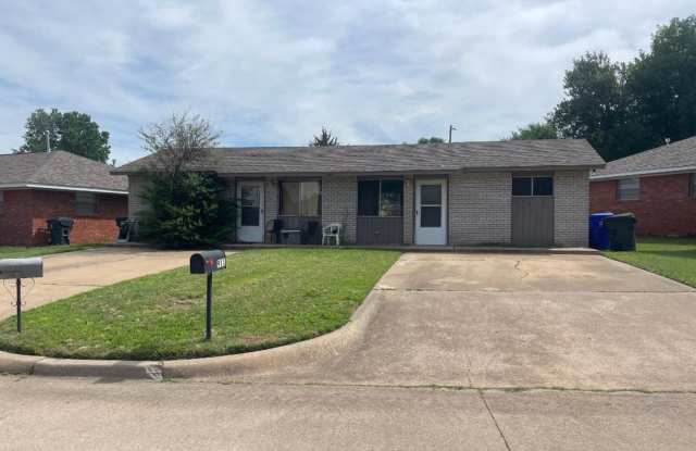 Adorable 1 bedroom 1 bathroom Duplex For Rent photos photos