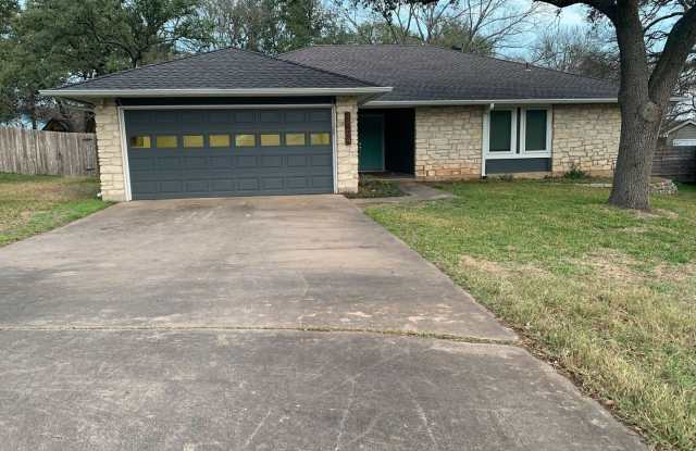 Nice 4B/2B in established Milwood neighborhood! - 4404 Bouvet Court, Austin, TX 78727