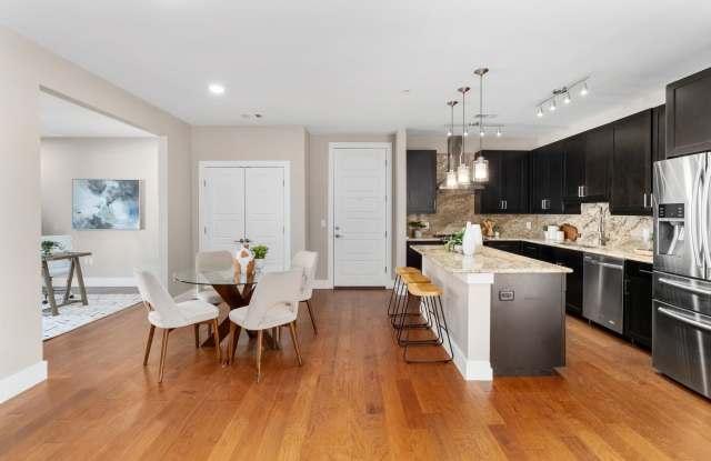 East Austin 2 Bed 2 Bath Condo with Flex Room! photos photos