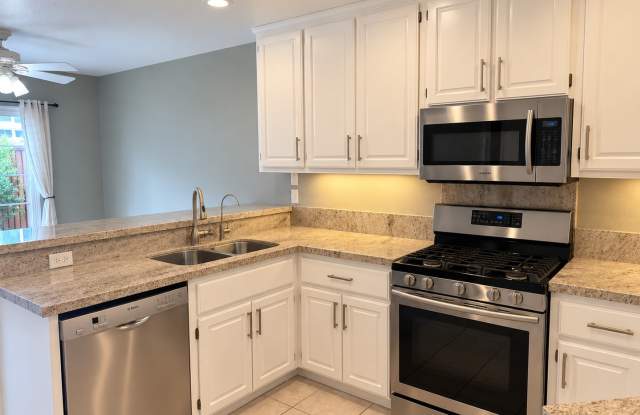 Perfect Shape Portola West Townhome in Livermore with many extras Gallery 3