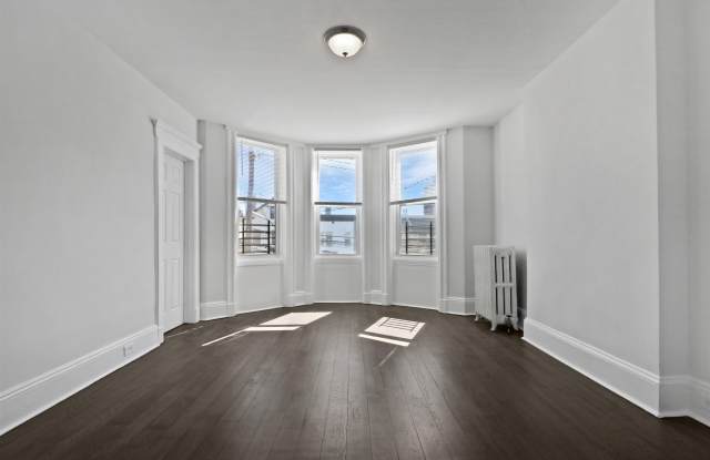 1211 CENTRAL AVE photos photos