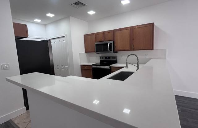 3904 Sabal Way Gallery 4