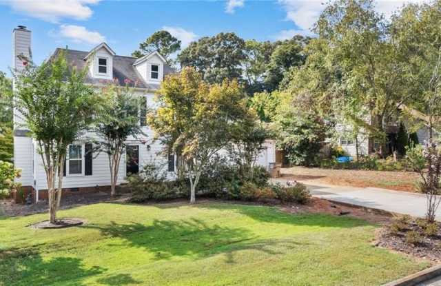 3913 Hadley Farm Drive Gallery 2