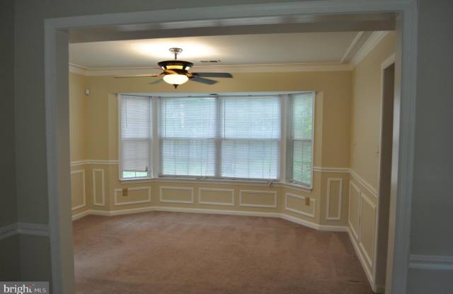 6560 LION COURT Gallery 3