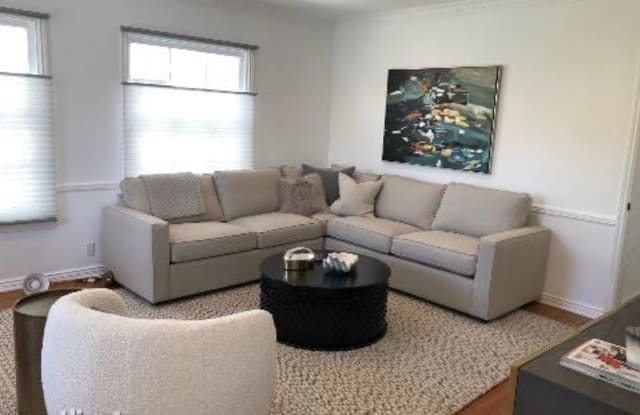216 So Hamilton Dr B - 216 S Hamilton Dr, Beverly Hills, CA 90211