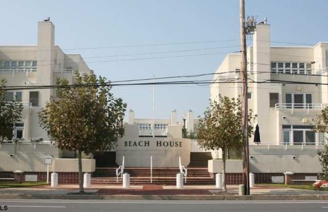 7701 Atlantic Ave photos photos