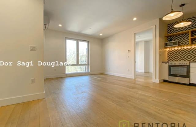 961 Willoughby Ave - 961 Willoughby Avenue, Brooklyn, NY 11221