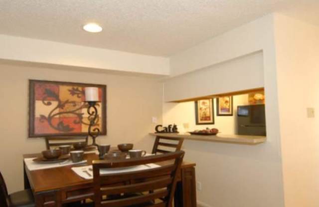 2464 Wickersham Ln Gallery 3