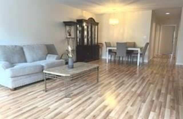 37 Greenwich Avenue unit: Apt 2-6 photos photos