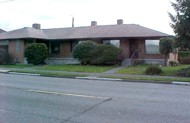 2319 NW 85th St - 2319 Northwest 85th Street, Seattle, WA 98117