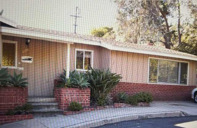 SDSU Area Home for Rent 5 bed 2 bath photos photos SDSU Area Home for Rent 5 bed 2 bath photos photos