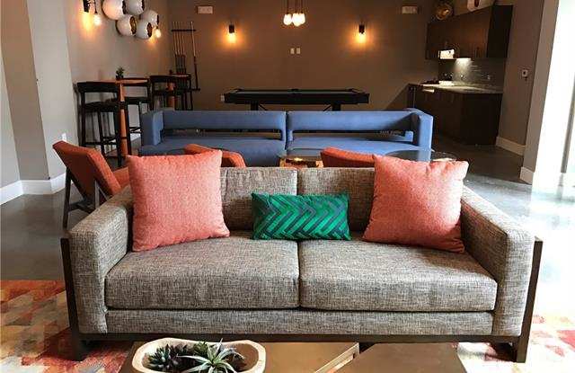 1011 S Pearl Expy Gallery 2
