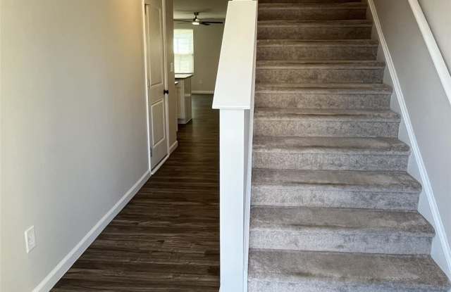 4320 Bowline Drive Gallery 3
