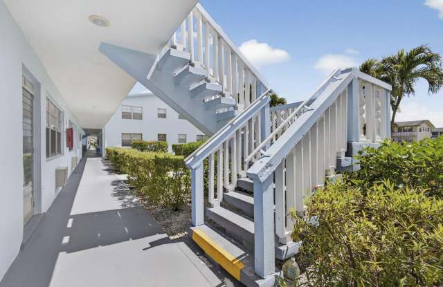106 E Camden E Gallery 4