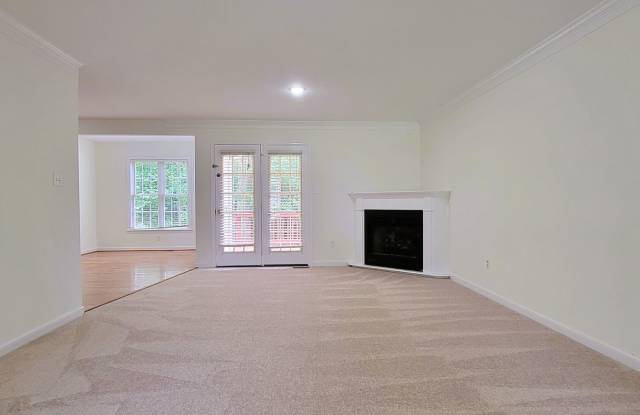 Large traditional colonial in Chester with huge den converted from garage. Gallery 4