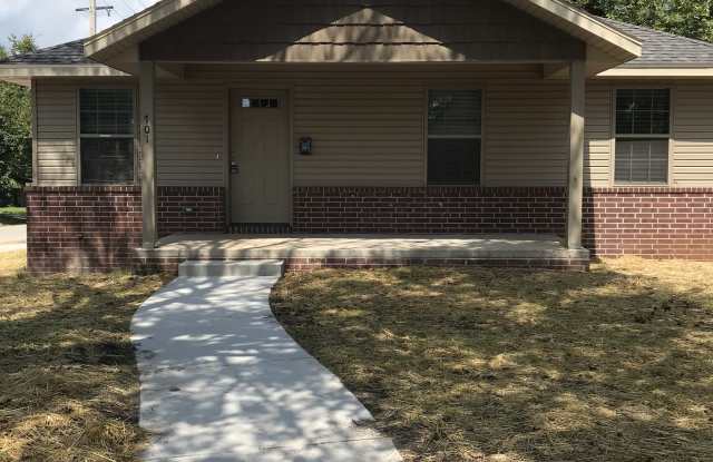 701 E. Dale - 701 East Dale Street, Springfield, MO 65803
